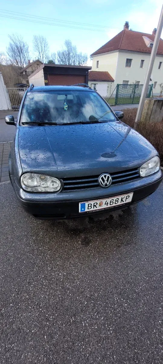 Volkswagen Golf 2003 photo 2