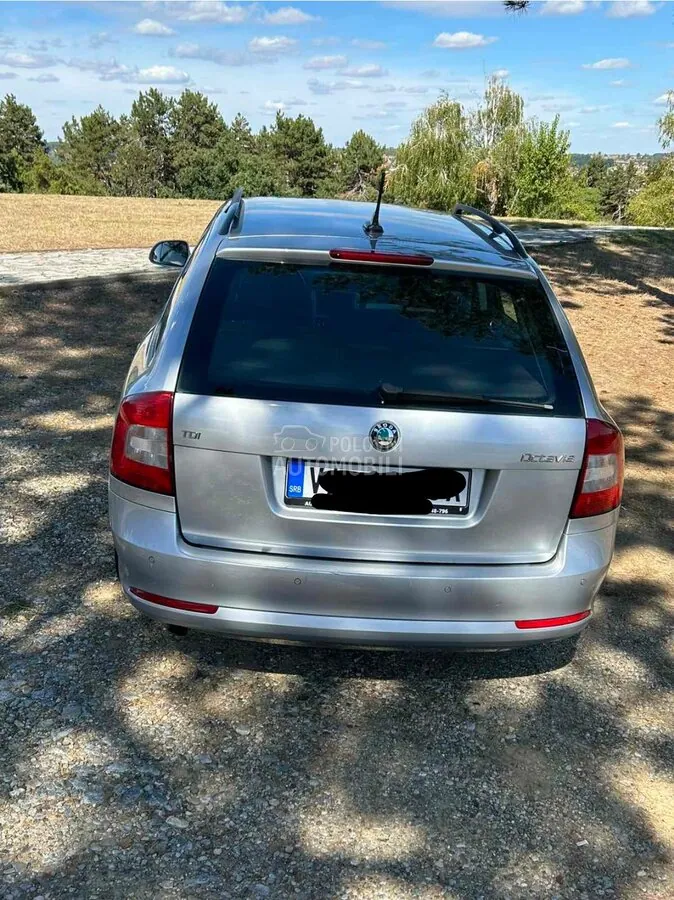 Skoda Octavia 2012 photo 5