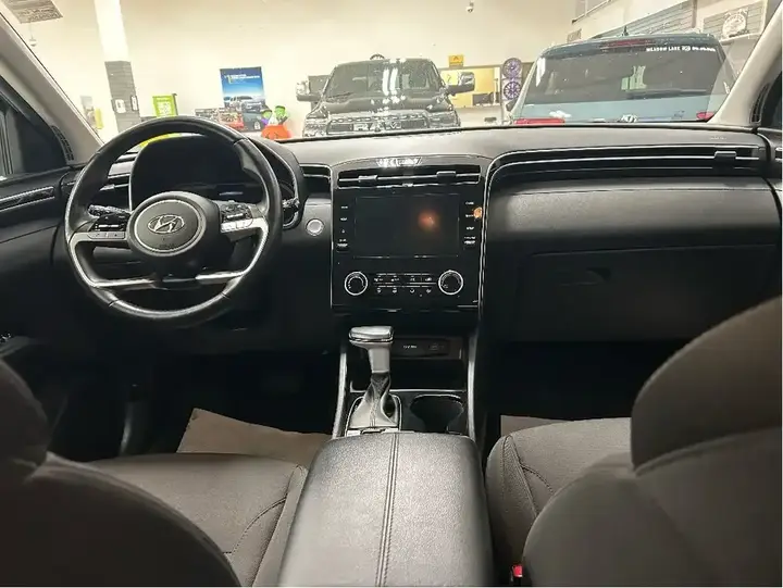 Hyundai Tucson 2023 photo 3