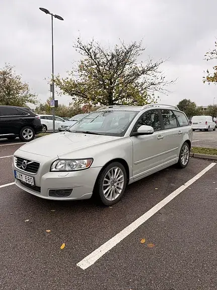 Volvo V50