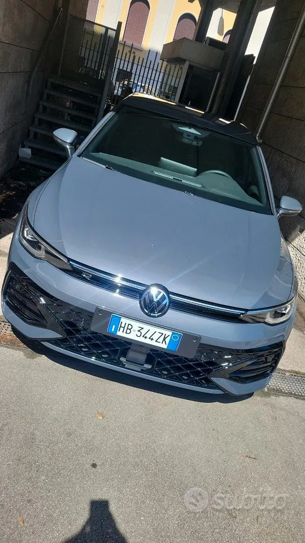 Volkswagen Golf 2026 photo 3