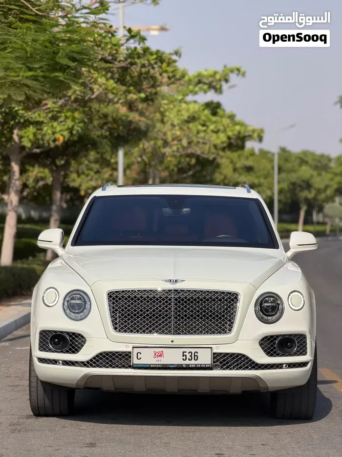 Bentley Bentayga 2017 photo 3
