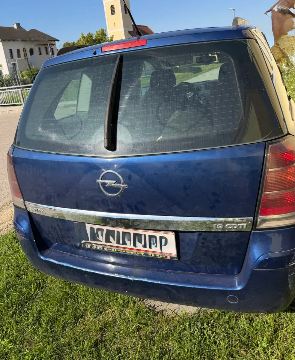Opel Zafira 2005 photo 3