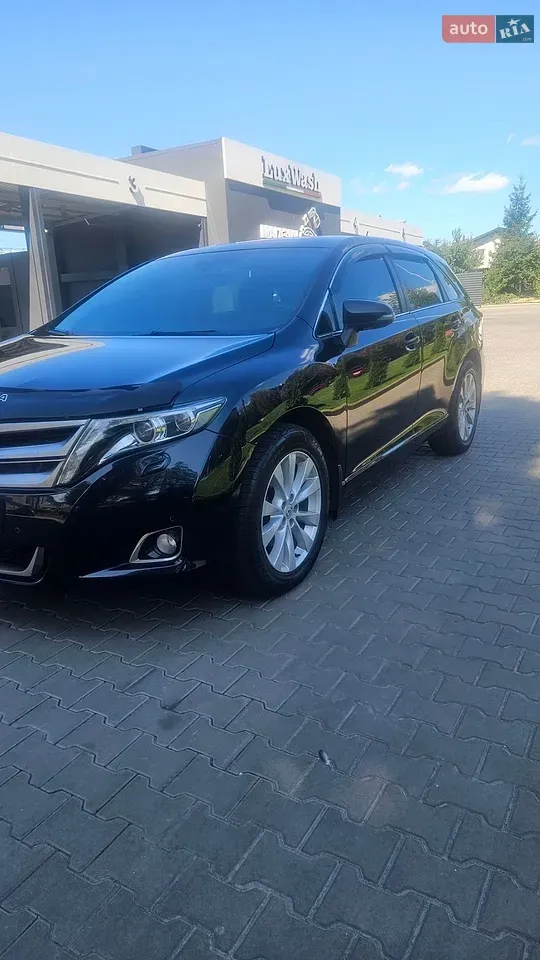 Toyota Venza 2013 photo 2