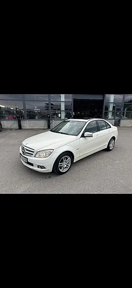 Mercedes-Benz C200 D 2010 photo 4