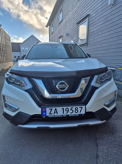 Nissan X-Trail 2018 photo 2