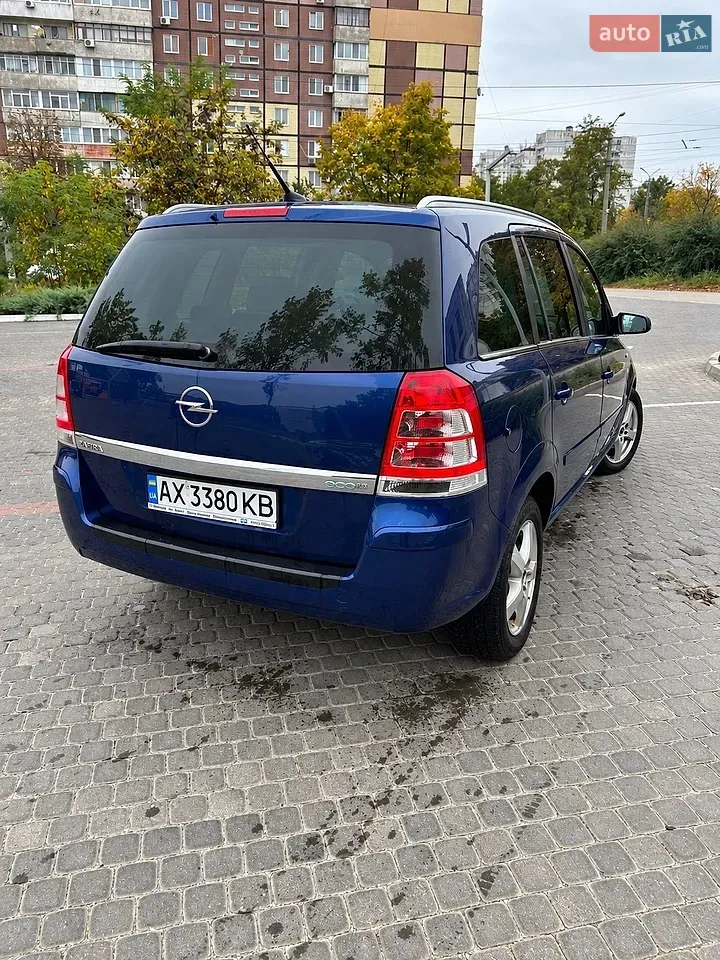 Opel Zafira 2008 photo 4
