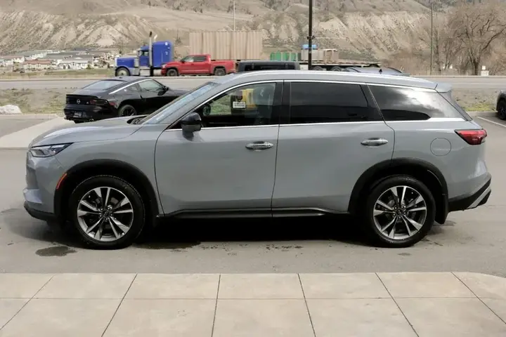 Infiniti Qx60 2025 photo 2