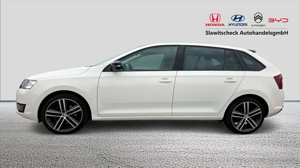 Skoda Rapid 2015 photo 2