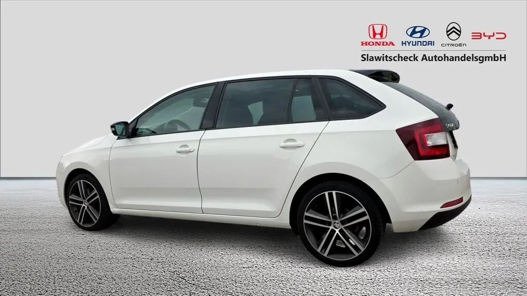 Skoda Rapid 2015 photo 3