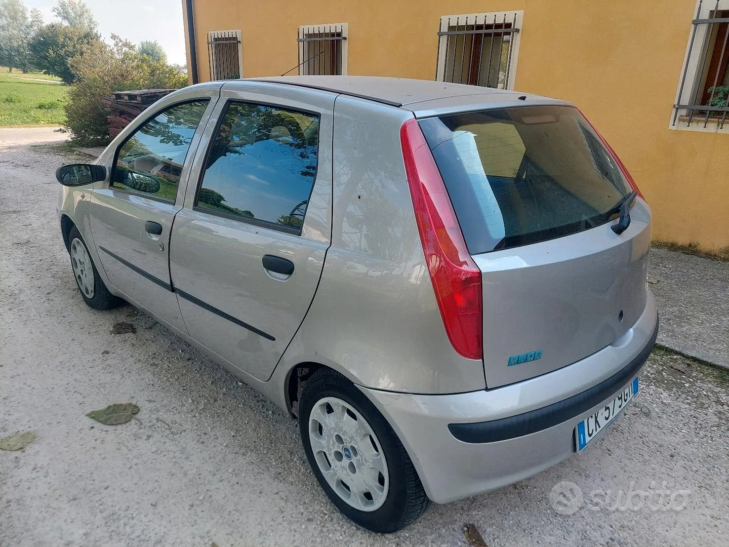 Fiat Punto 2004 photo 5