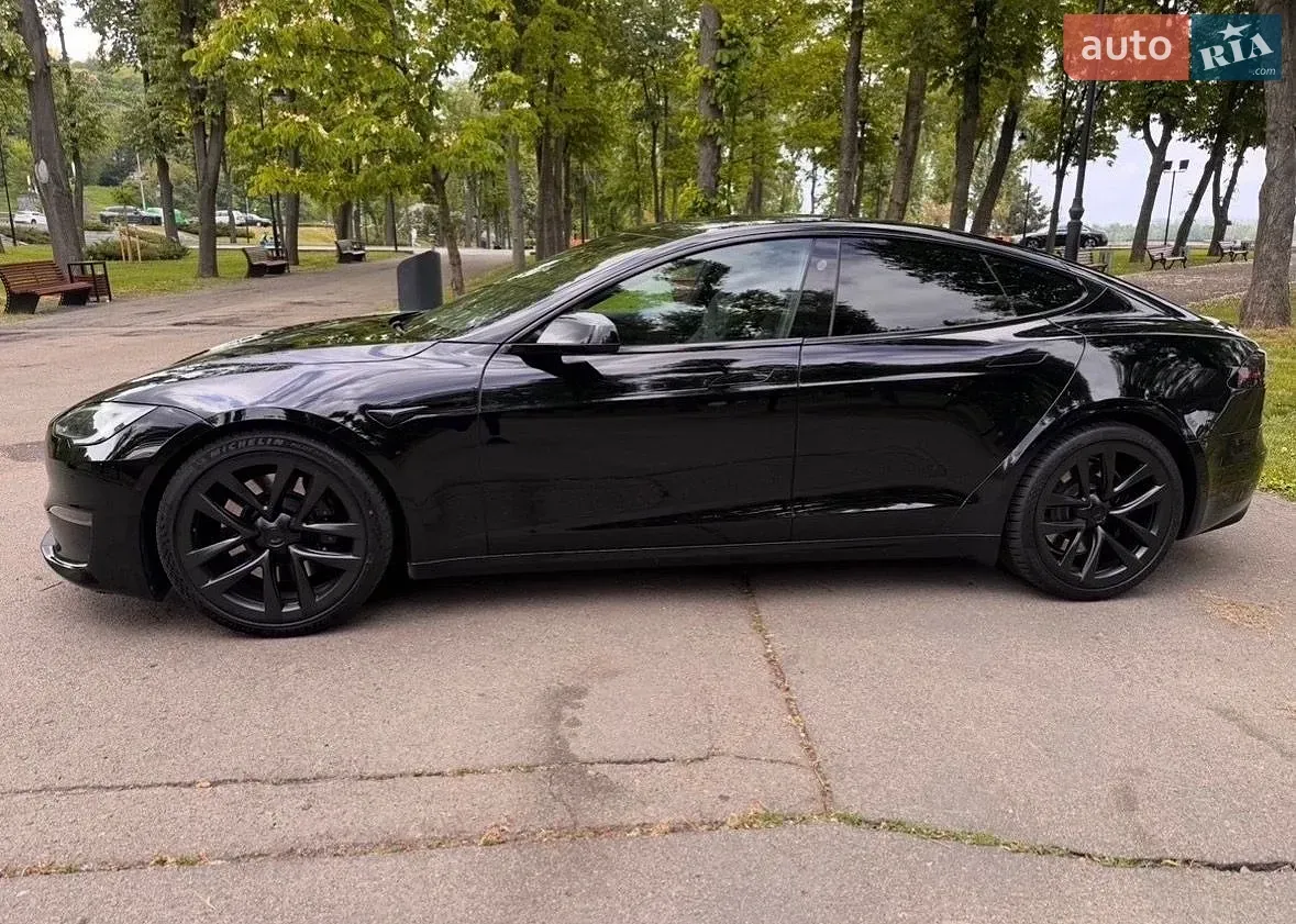Tesla Model S 2022 photo 3