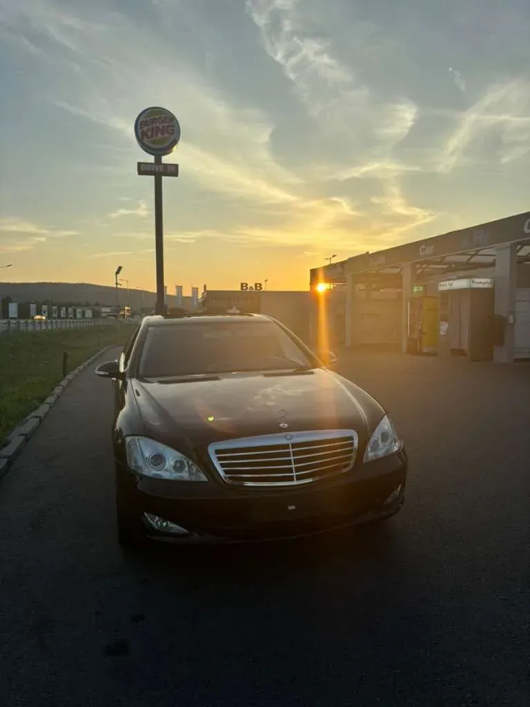 Mercedes-Benz S-Class 2007 photo 2