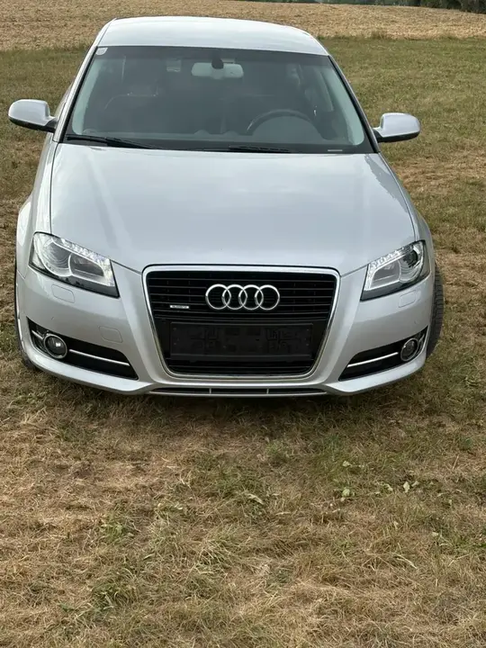 Audi A3 2011 photo 3