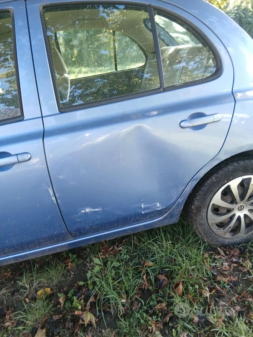 Nissan Micra 2005 photo 5
