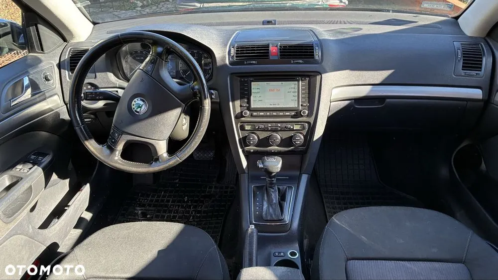 Skoda Octavia 2006 photo 5