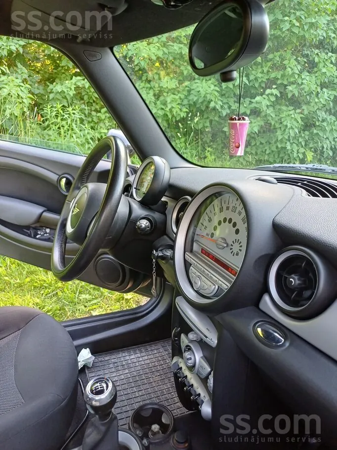 Mini One 2007 photo 3
