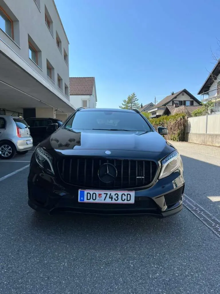 Mercedes-Benz Gla Class