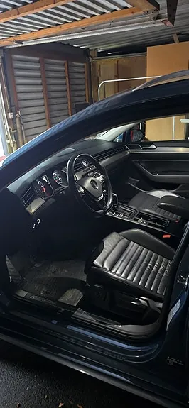 Volkswagen Passat 2017 photo 2