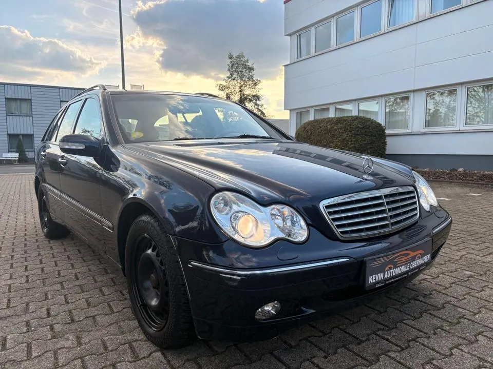 Mercedes-Benz C 240