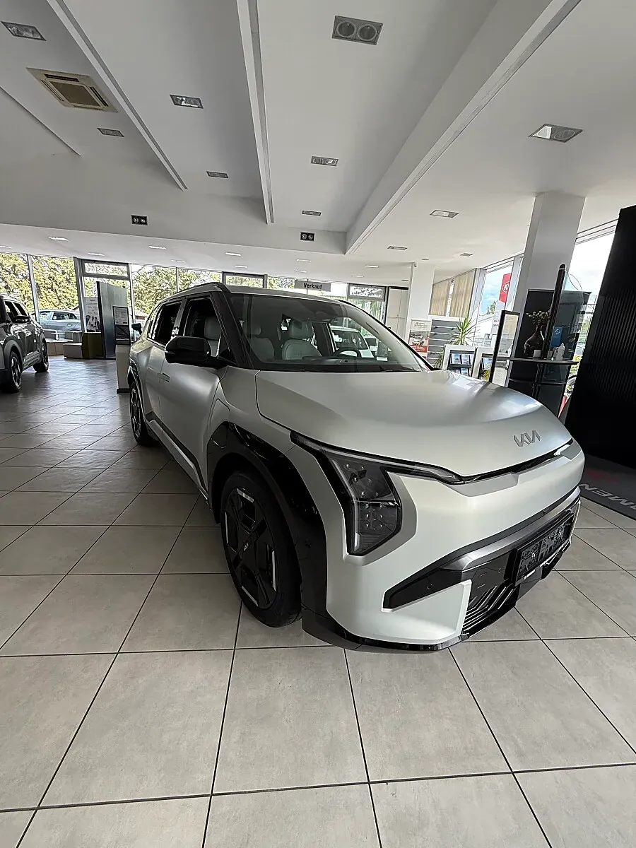 Kia Ev3
