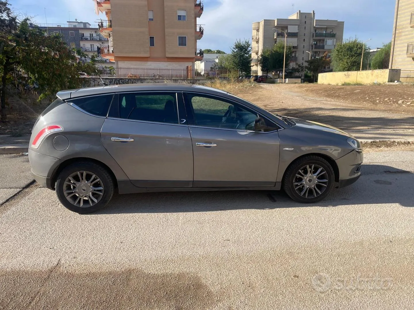 Lancia Delta 2011 photo 3