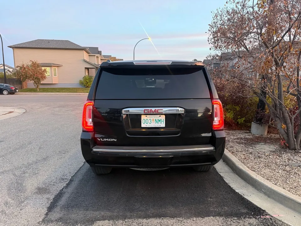 GMC Yukon 2015 photo 5
