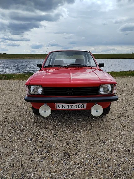 Opel Kadett 1979 photo 2
