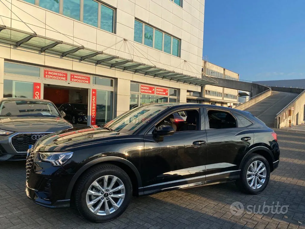 Audi Q3 2025 photo 2