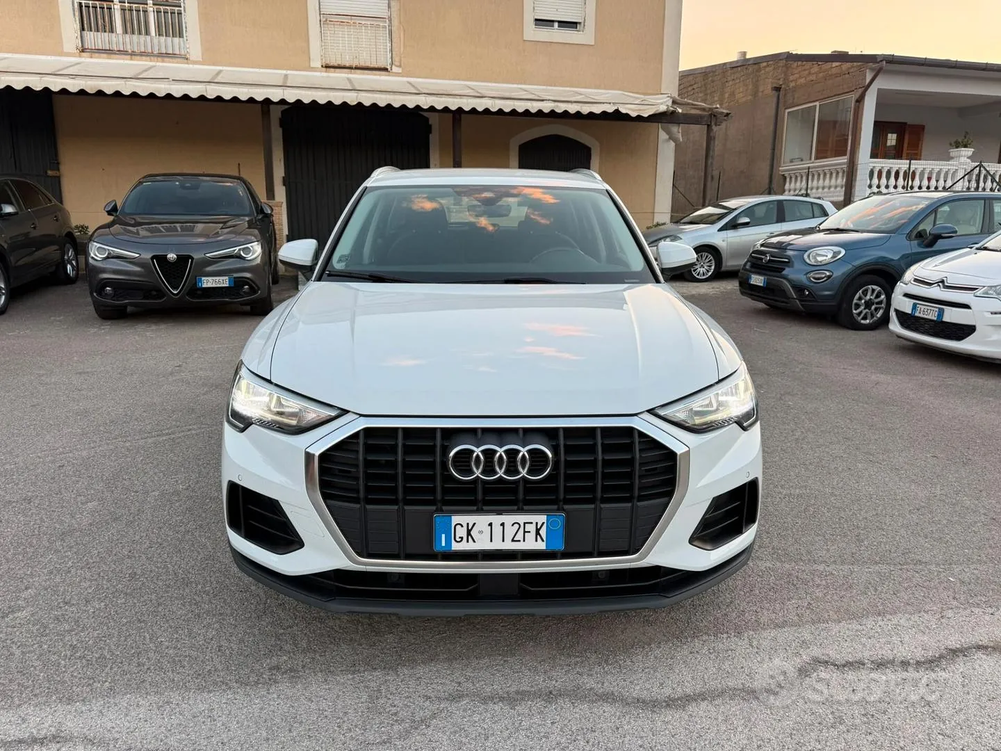 Audi Q3 2022 photo 2