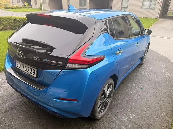 Nissan Leaf 2022 photo 4