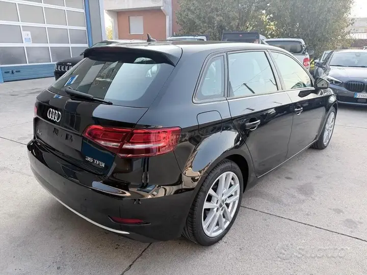 Audi A3 2019 photo 4