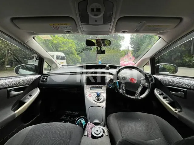 Toyota Prius 2014 photo 3