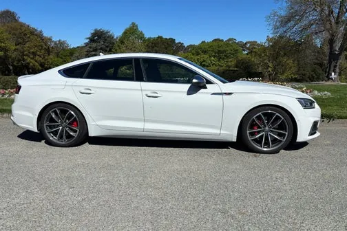 Audi S5