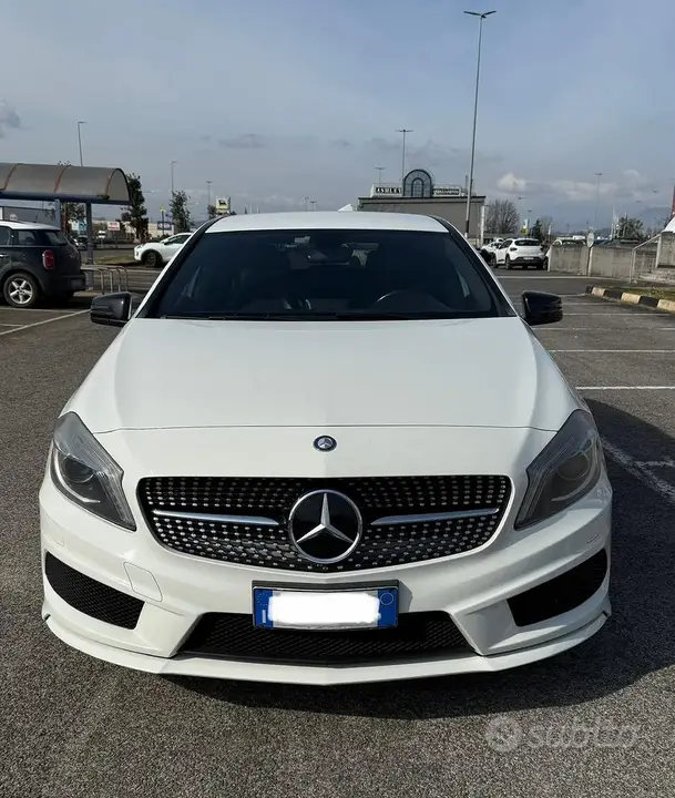 Mercedes-Benz A 180 2013 photo 3