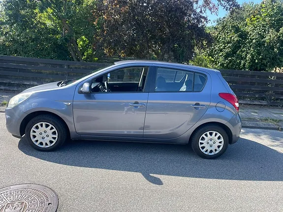 Hyundai I20 2009 photo 5