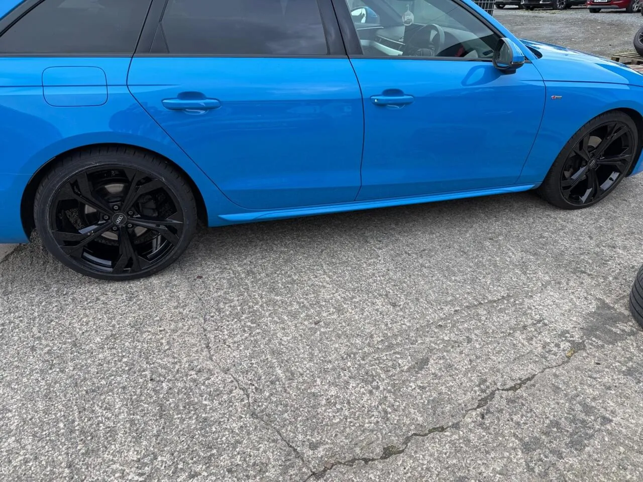 Audi A4 Avant 2019 photo 4