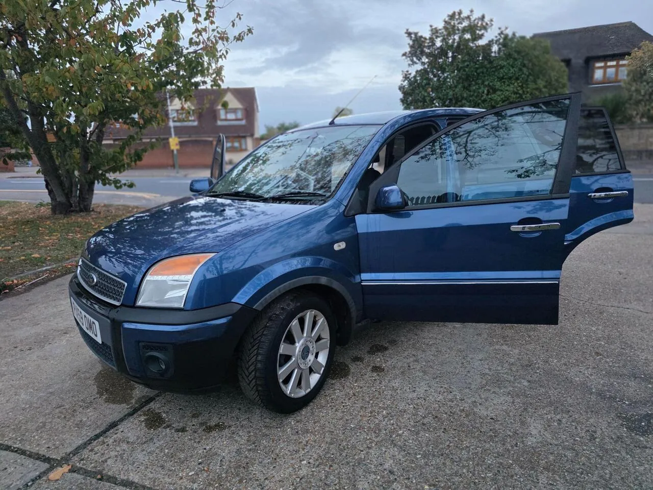 Ford Fusion 2009 photo 3