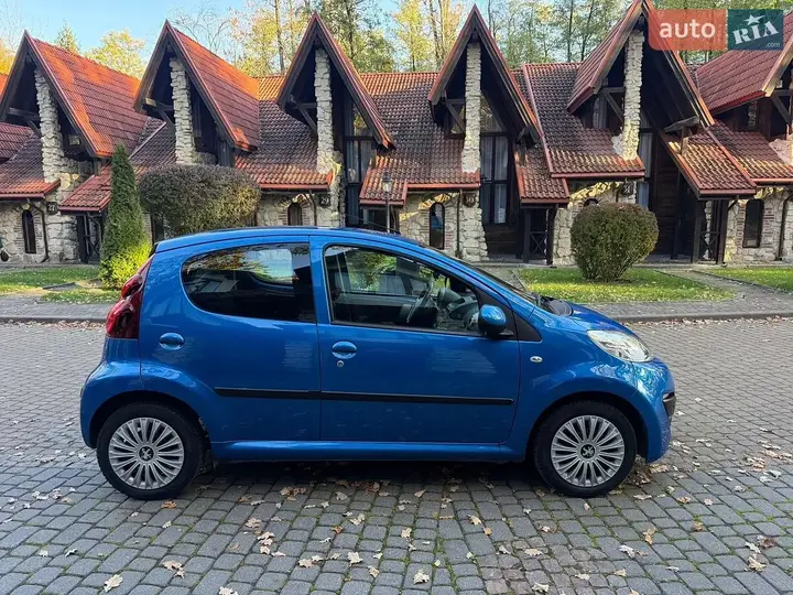 Peugeot 107 2012 photo 5