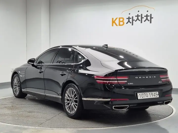 Genesis G80 2021 photo 2