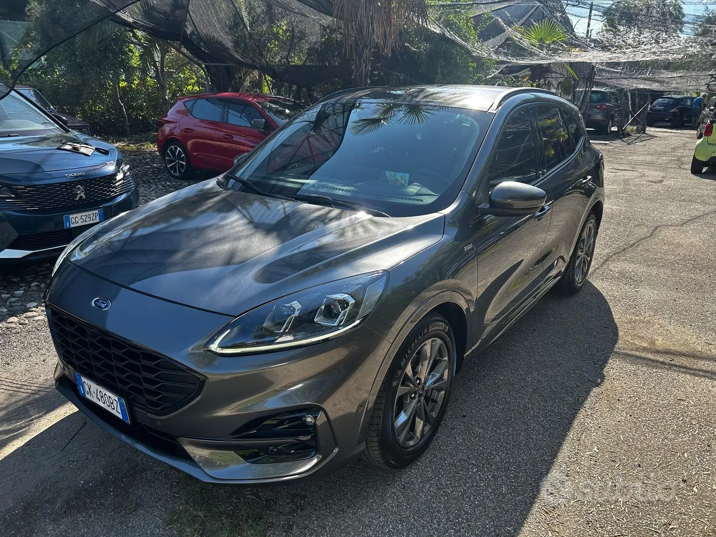 Ford Kuga 2022 photo 2