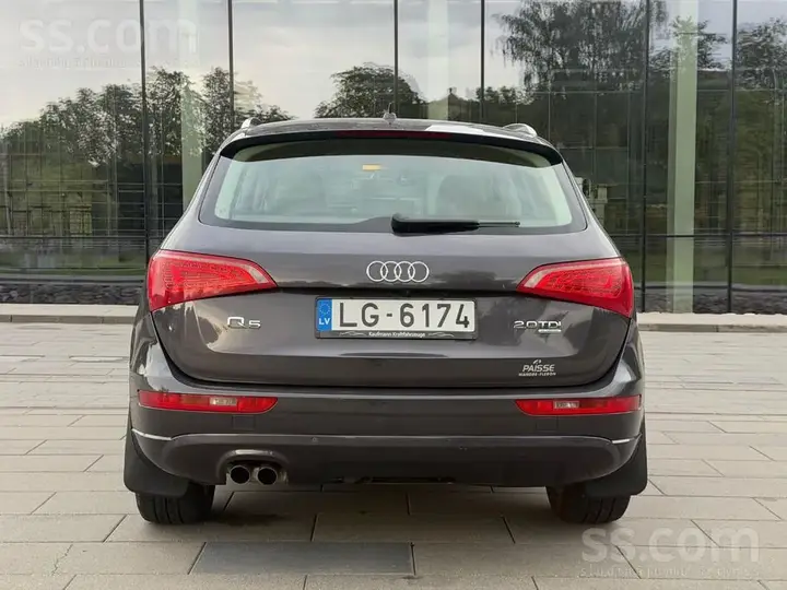 Audi Q5 2009 photo 4