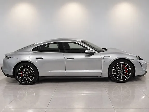 Porsche Taycan 2020 photo 2