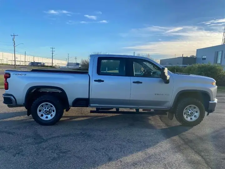 Chevrolet Silverado 2500Hd 2023 photo 5