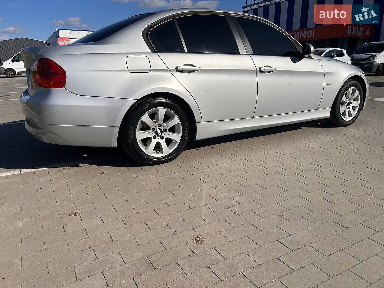 BMW 3 Series 2007 photo 5