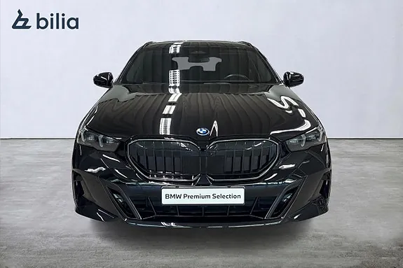 BMW 530E 2025 photo 5