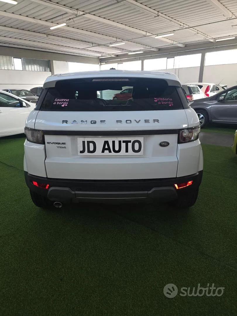 Land Rover Range Rover Evoque 2014 photo 4