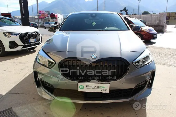 BMW 118D 2022 photo 2