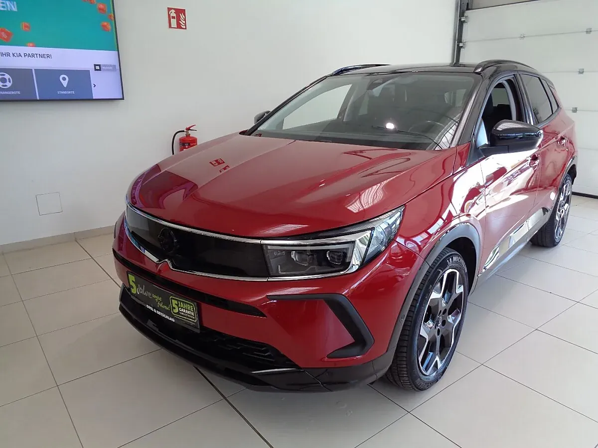 Opel Grandland 2023 photo 2