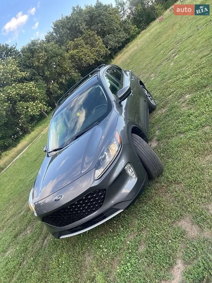 Ford Escape 2022 photo 4